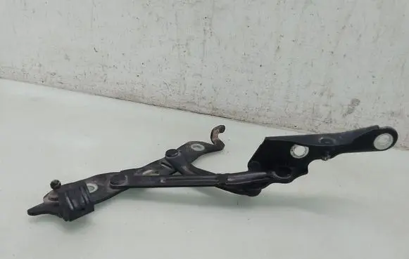 Volvo S60 Tailgate/trunk/boot hinge 30649609