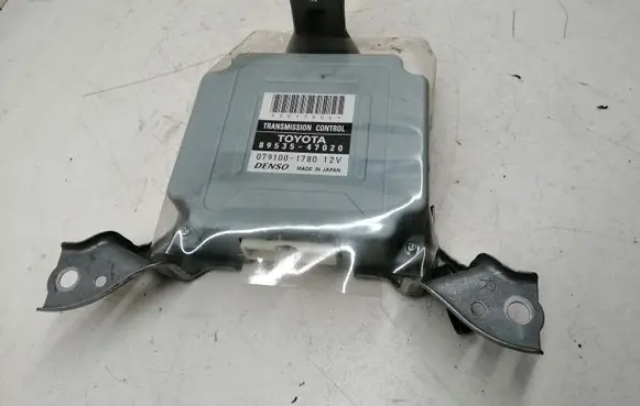 Toyota Prius (XW20) Gearbox control unit/module 8953547020 0791001780