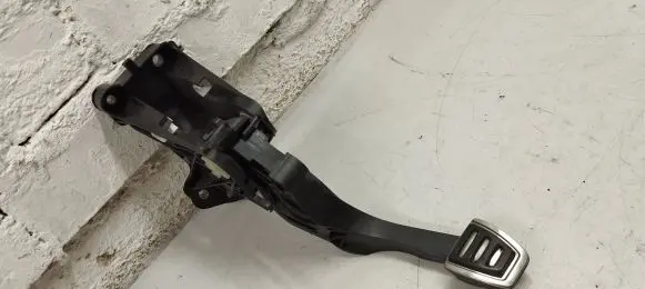 Audi A3 S3 8V Clutch pedal 5q0927810a 5q2721059 5q0721796