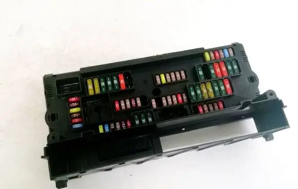 BMW 5 F10 F11 Fuse box set 925281501