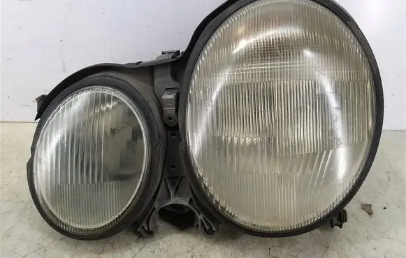 Mercedes-Benz E W210 Headlight/headlamp 