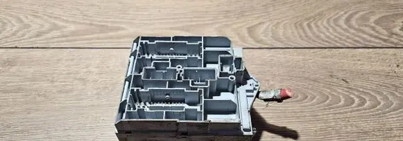 Alfa Romeo 166 Fuse module 60683102