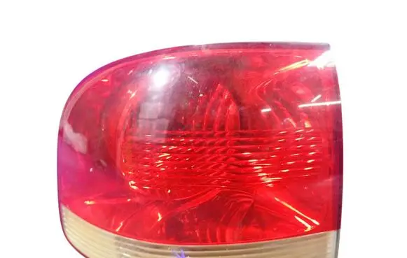 Volkswagen Touareg I Rear/tail lights 7L6945095K
