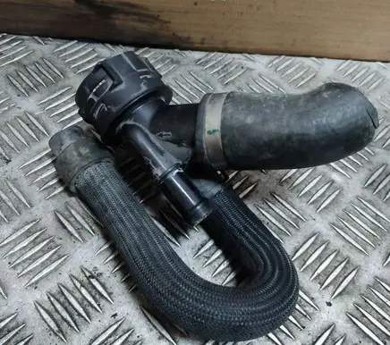 Land Rover Discovery Sport Engine coolant pipe/hose