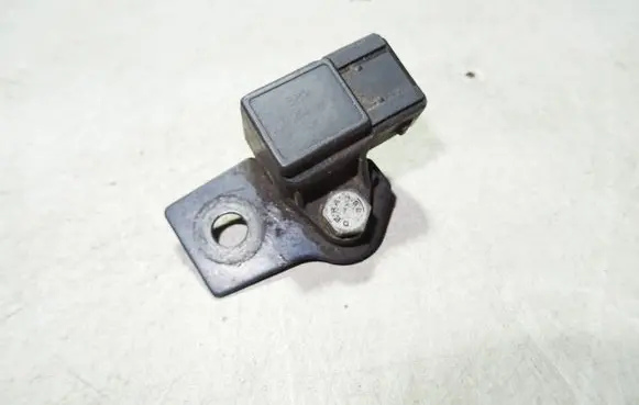 BMW 5 E39 Air pressure sensor 2244674