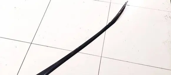 Opel Zafira A Windshield trim 76556MA