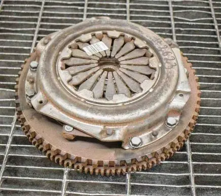 Dacia Sandero Clutch set kit 8200660621 220413A1311