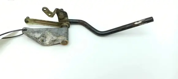 Mercedes-Benz S W116 Accelerator throttle pedal 1163010218