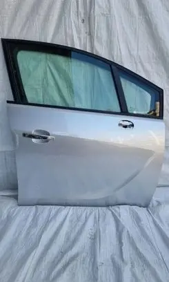 Opel Meriva B Front door