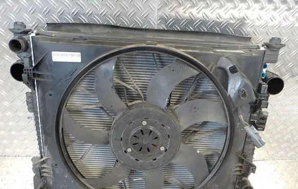 Jeep Grand Cherokee Radiator set 
