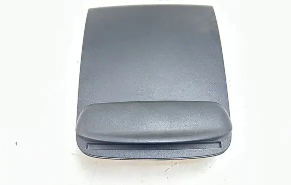 Glove box