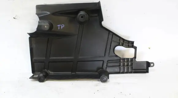 Ford Mondeo MK V Engine splash shield/under tray DG93-11779-CA
