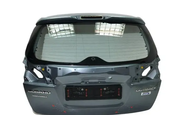 Subaru Outback Tailgate/trunk/boot lid C1F
