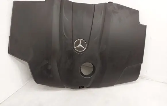 Mercedes-Benz C W205 Engine cover (trim) A6510108512