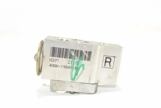 Air conditioning (A/C) expansion valve