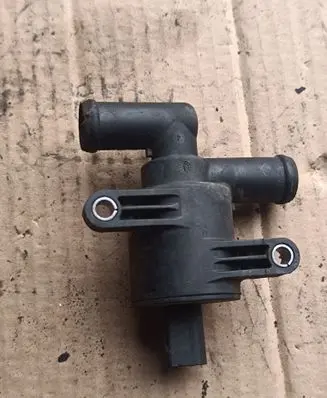 Audi Q7 4L Electric auxiliary coolant/water pump 4H0121671D