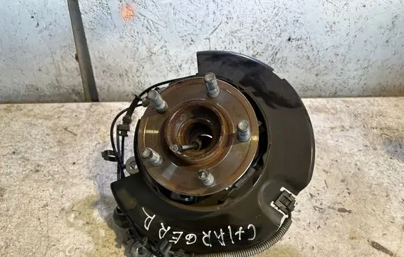 Dodge Charger Rear wheel hub