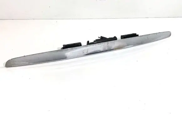 Mercedes-Benz A W169 Trunk door license plate light bar 