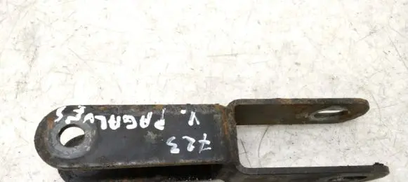Lancia Kappa Engine mounting bracket