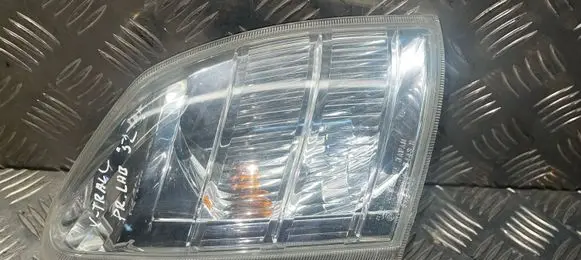 Nissan X-Trail T30 Front indicator light 3443R