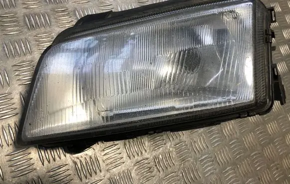 Audi A4 S4 B5 8D Headlight/headlamp 8D0941029 67629595