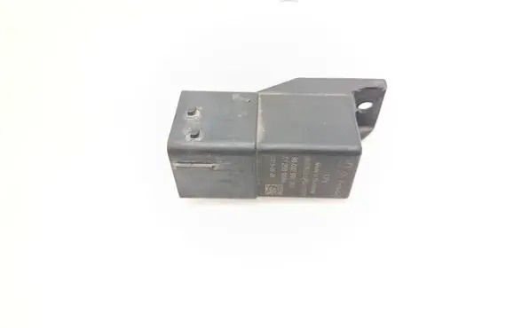 Toyota Proace Glow plug pre-heat relay 9803299780 51299058A 20160506