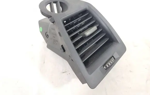 Renault Megane II Dashboard side air vent grill/cover trim 31959X A1007010 7104
