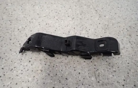 KIA Venga Front bumper mounting bracket