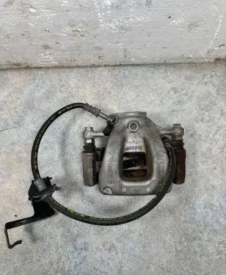 BMW i3 Front brake caliper 6860269 34116860269 45231B
