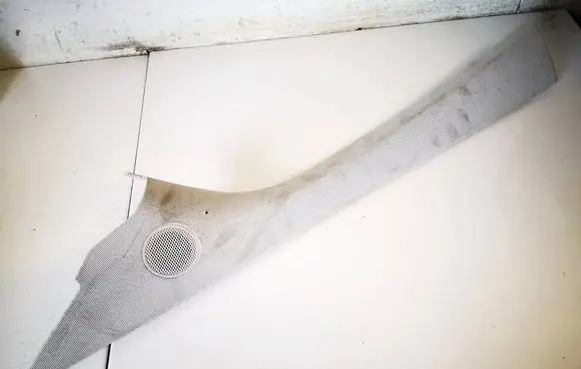 Mercedes-Benz B W245 (C) pillar trim a1696903125