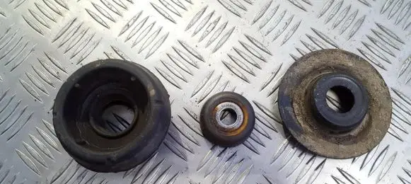 Seat Toledo II (1M) Coil spring mount 
