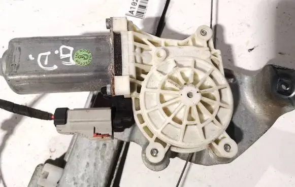 Chrysler 300 - 300C Rear door window regulator motor 994667101