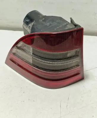 Mercedes-Benz ML W163 Rear/tail lights A1638200164