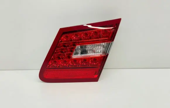 Mercedes-Benz E C207 W207 Tailgate rear/tail lights A2078200464