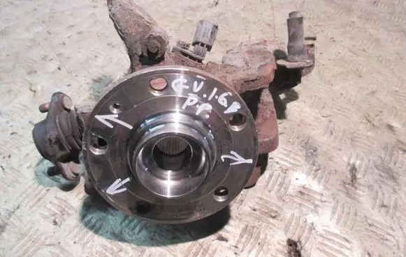 Volkswagen Golf V Front wheel hub spindle knuckle