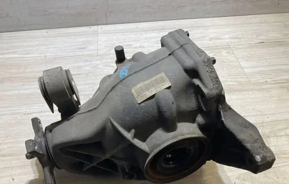 Mercedes-Benz C W204 Rear differential 2043507214