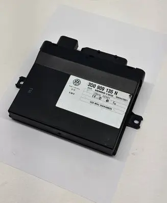 Keyless (KESSY) go control unit/module