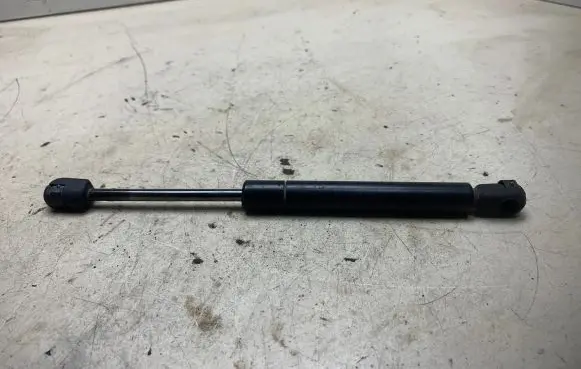 Seat Toledo II (1M) Tailgate/trunk strut/damper 1M5827550B