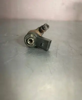 Mercedes-Benz B W245 Fuel injector A6400700787