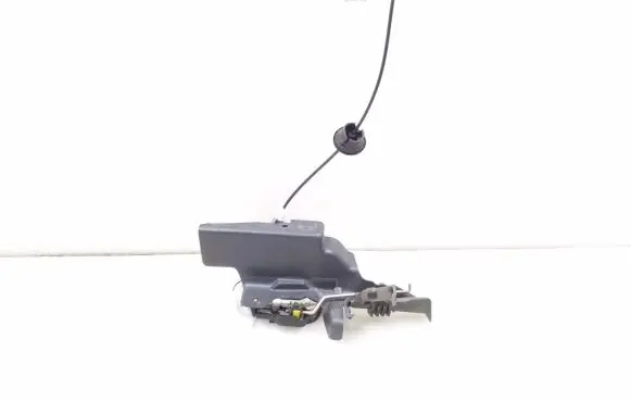 Audi A4 S4 B7 8E 8H Front door lock