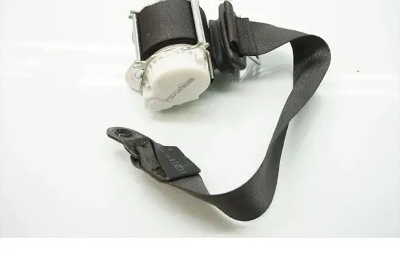 Opel Meriva B Rear seatbelt 13364133