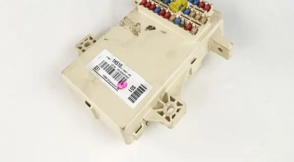 KIA Ceed Fuse module 919501H510 1009827006 1H5100908272937