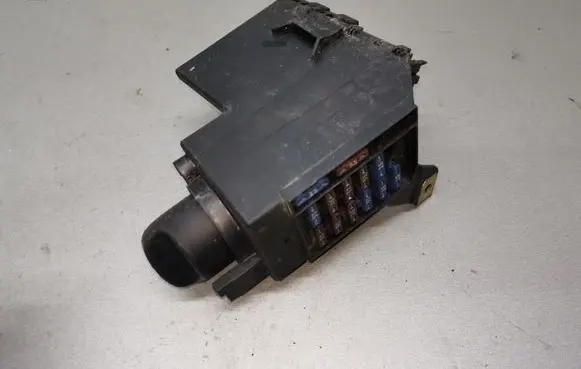 Mercedes-Benz E W210 Light switch 2105450504