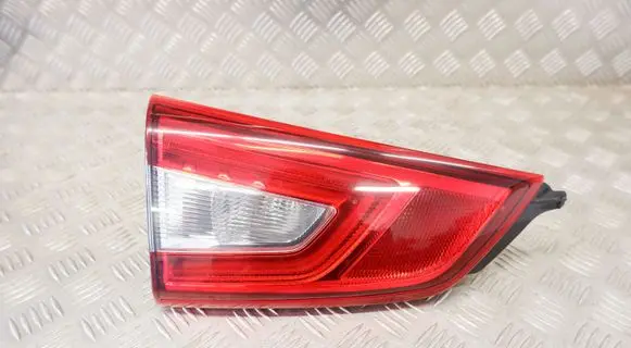 Nissan Qashqai Tailgate rear/tail lights 265554EA5E 265554EA5C