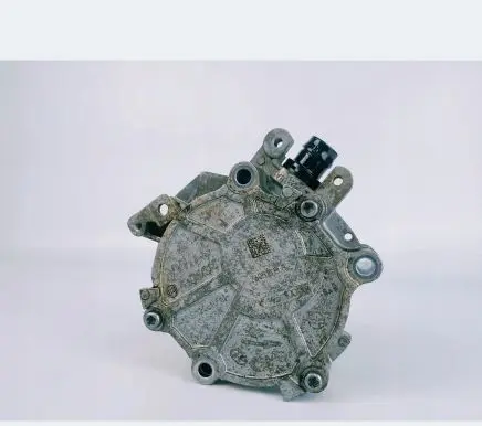 Audi A4 S4 B9 Vacuum pump 06K145100AB