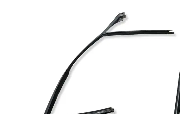 Volvo V70 Rubber seal sliding door window/glass
