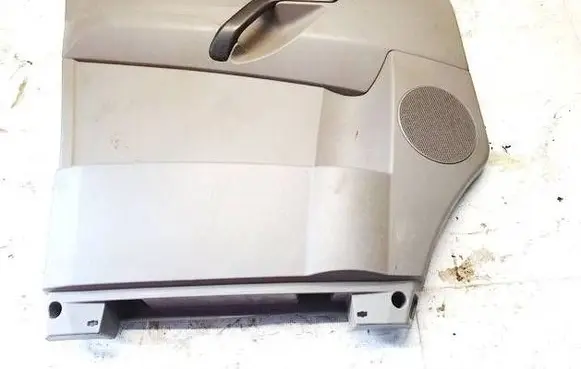Mercedes-Benz Sprinter W906 Front door card panel trim a9067270071 3051781