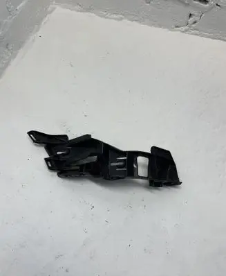 Volkswagen Golf V Bumper support mounting bracket corner 1K6807394 1K6807376