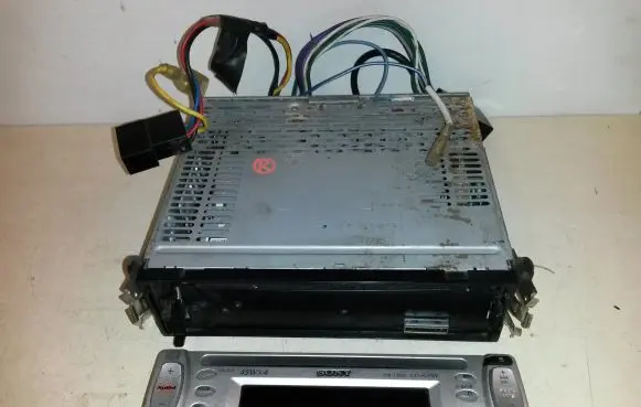 Citroen Nemo Radio/CD/DVD/GPS head unit SONY CDXL400X