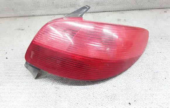 Peugeot 206 Rear/tail lights